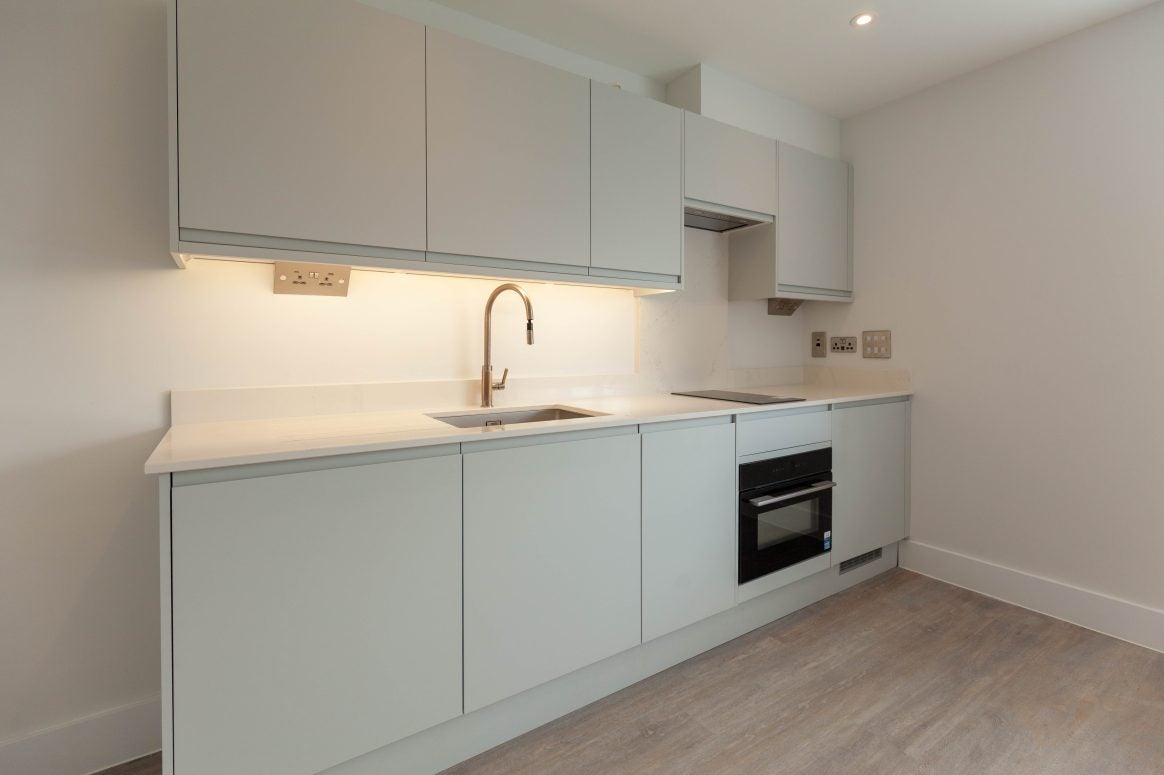 Flat Girdlestone Close in Oxford