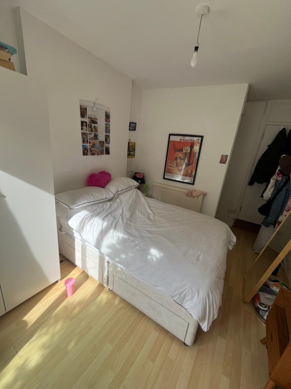 Room Harold Road in Greater London
