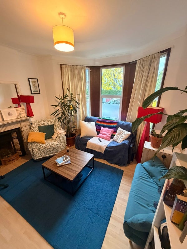 Room Harold Road in Greater London