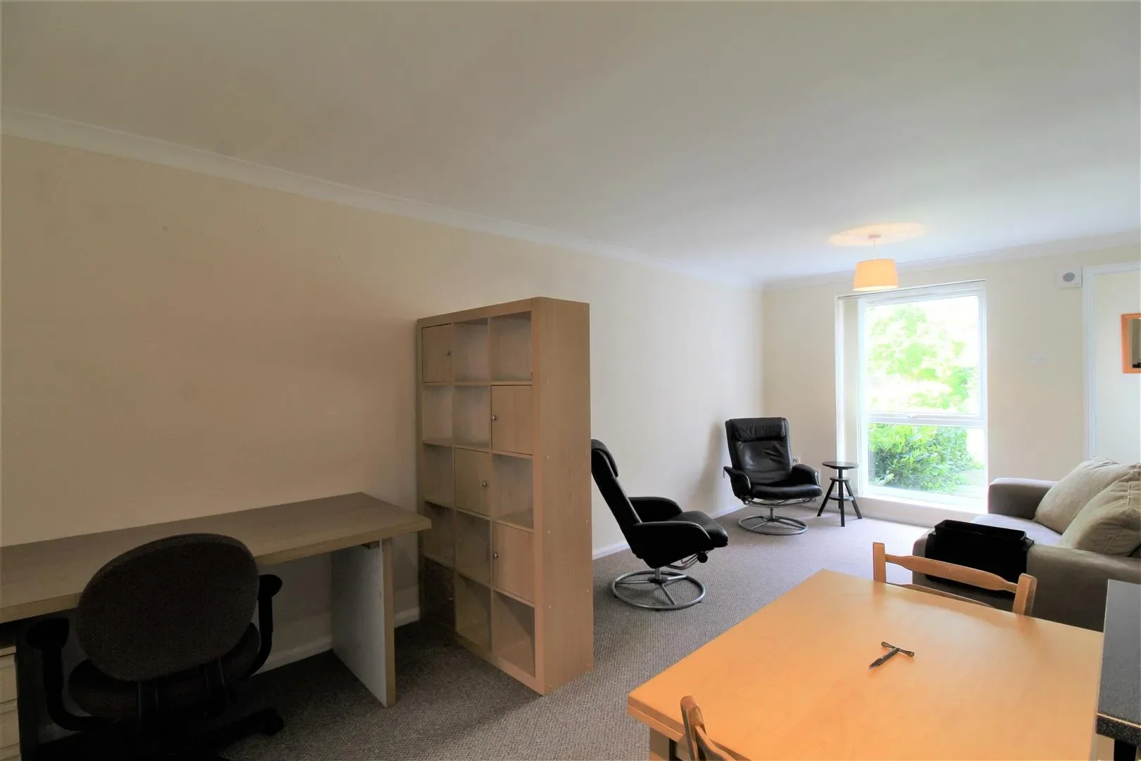 Flat Hutton Close in Broxtowe