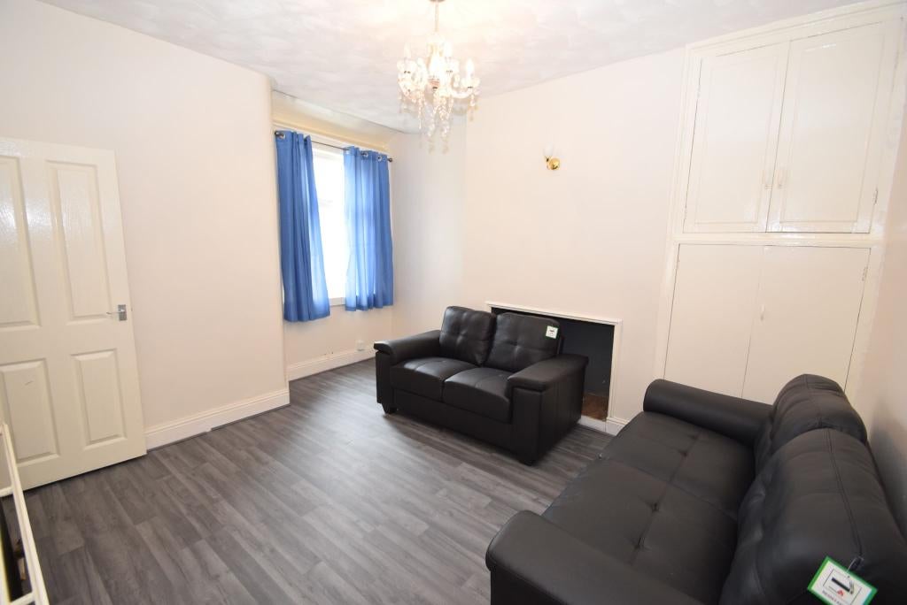 Flat Hibbert Street in Manchester