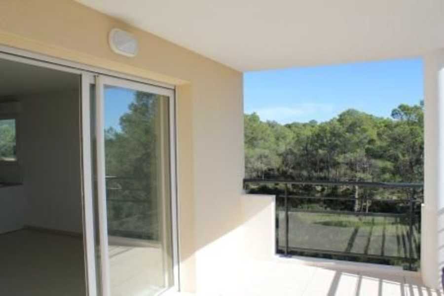Appartement Place San Peïre à Roquebrune-sur-Argens