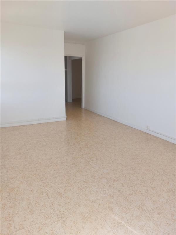 Flat Square Vitruve in Paris