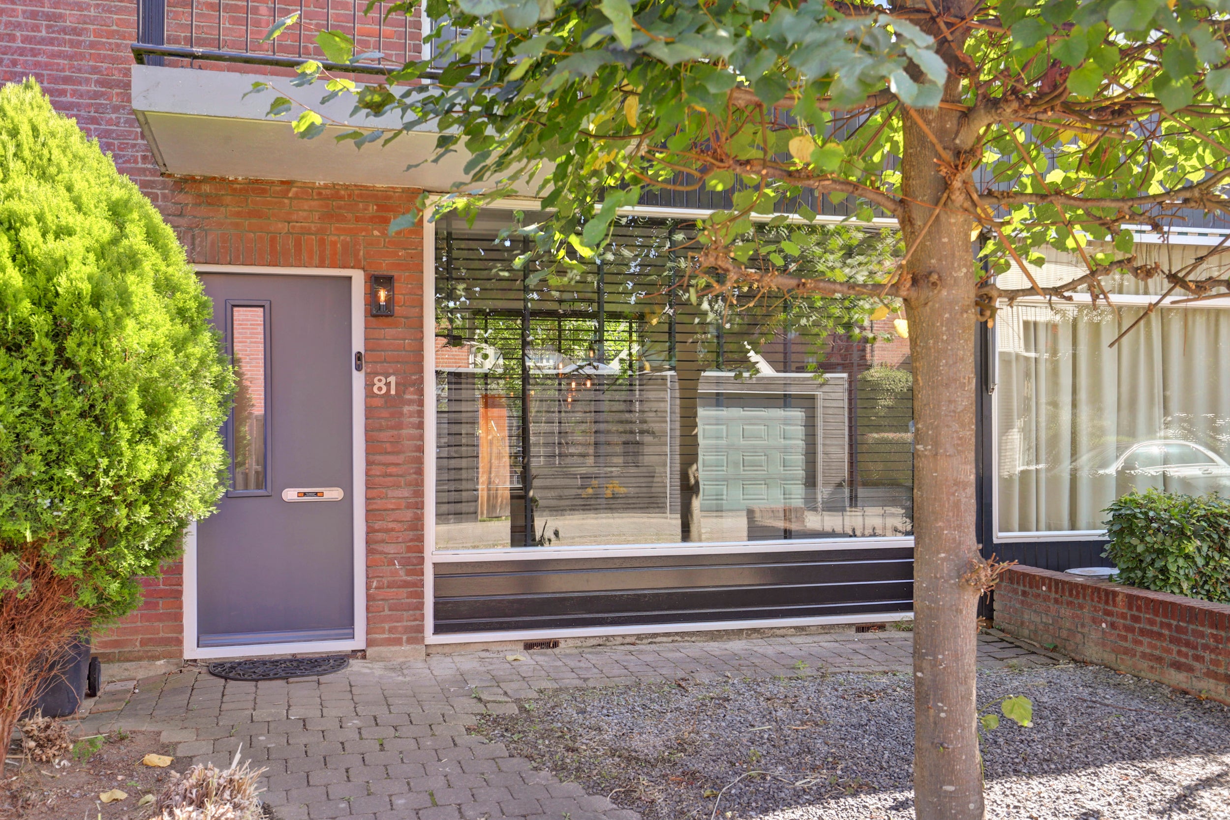 Tussenwoning te koop: Warmoeziershof 81, Hendrik-Ido-Ambacht