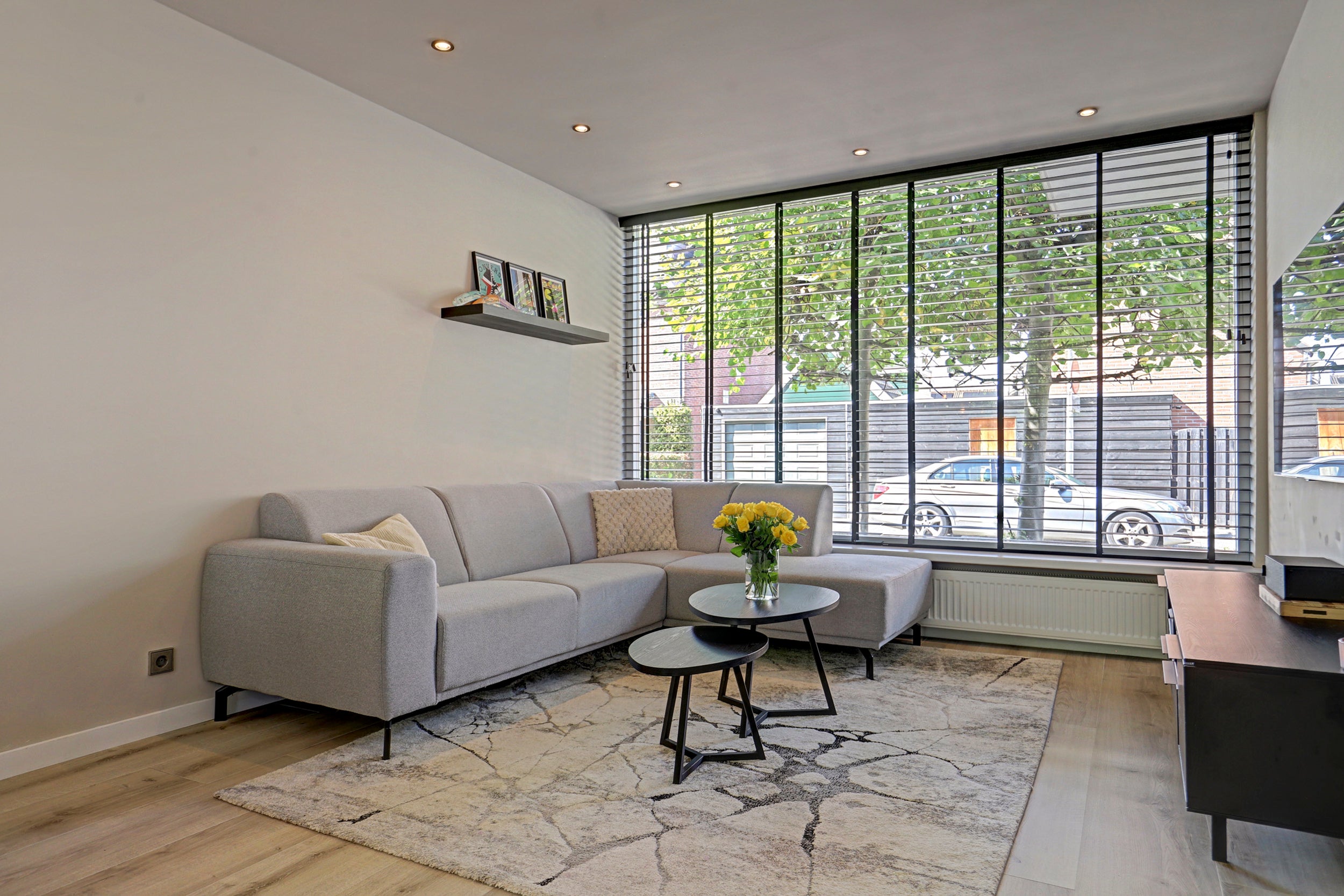 Tussenwoning te koop: Warmoeziershof 81, Hendrik-Ido-Ambacht