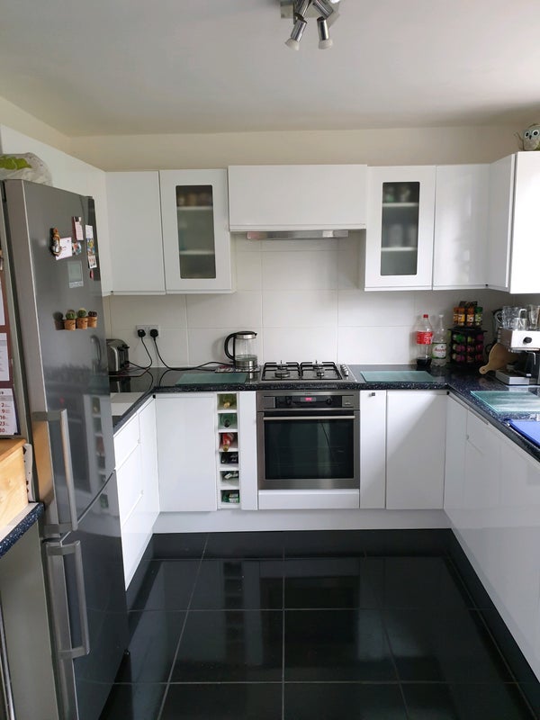 Room Greenfield Avenue in Sandwell