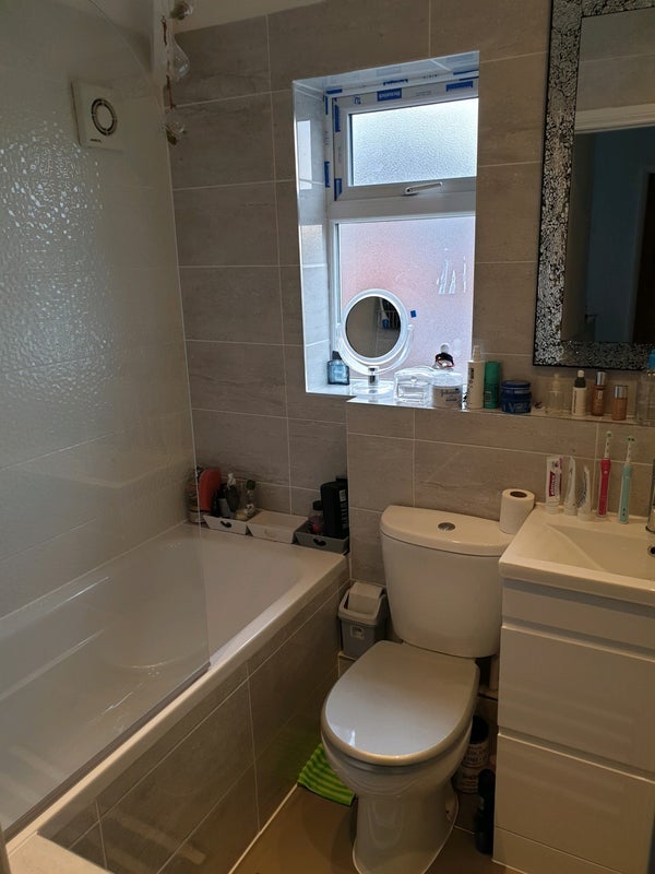 Room Greenfield Avenue in Sandwell