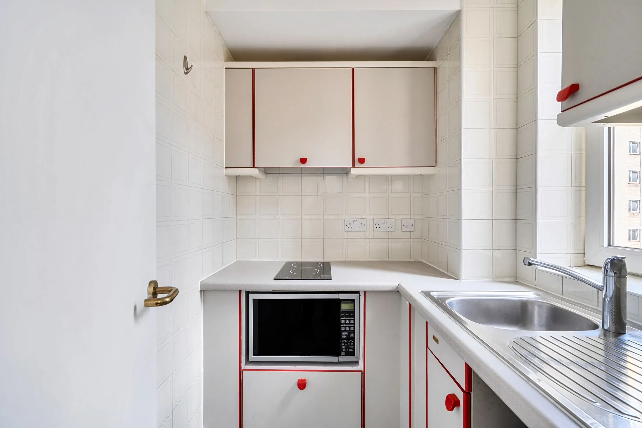Flat Elystan Street in Greater London