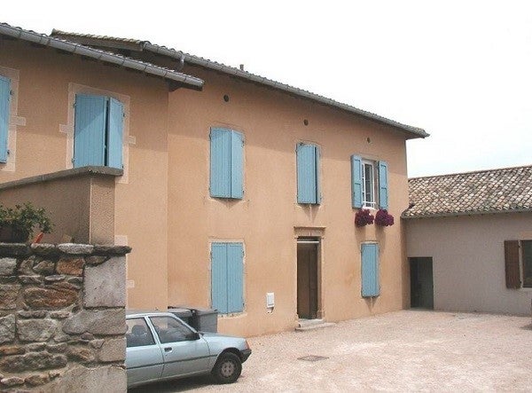 Flat Route du Bourg in Vauxrenard