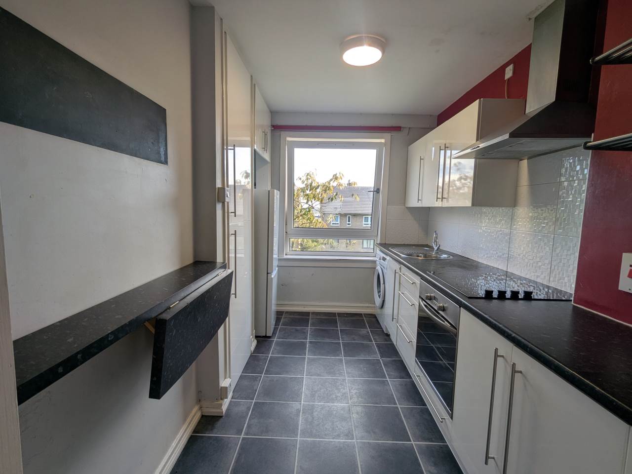 Flat Colinton Place in Dundee