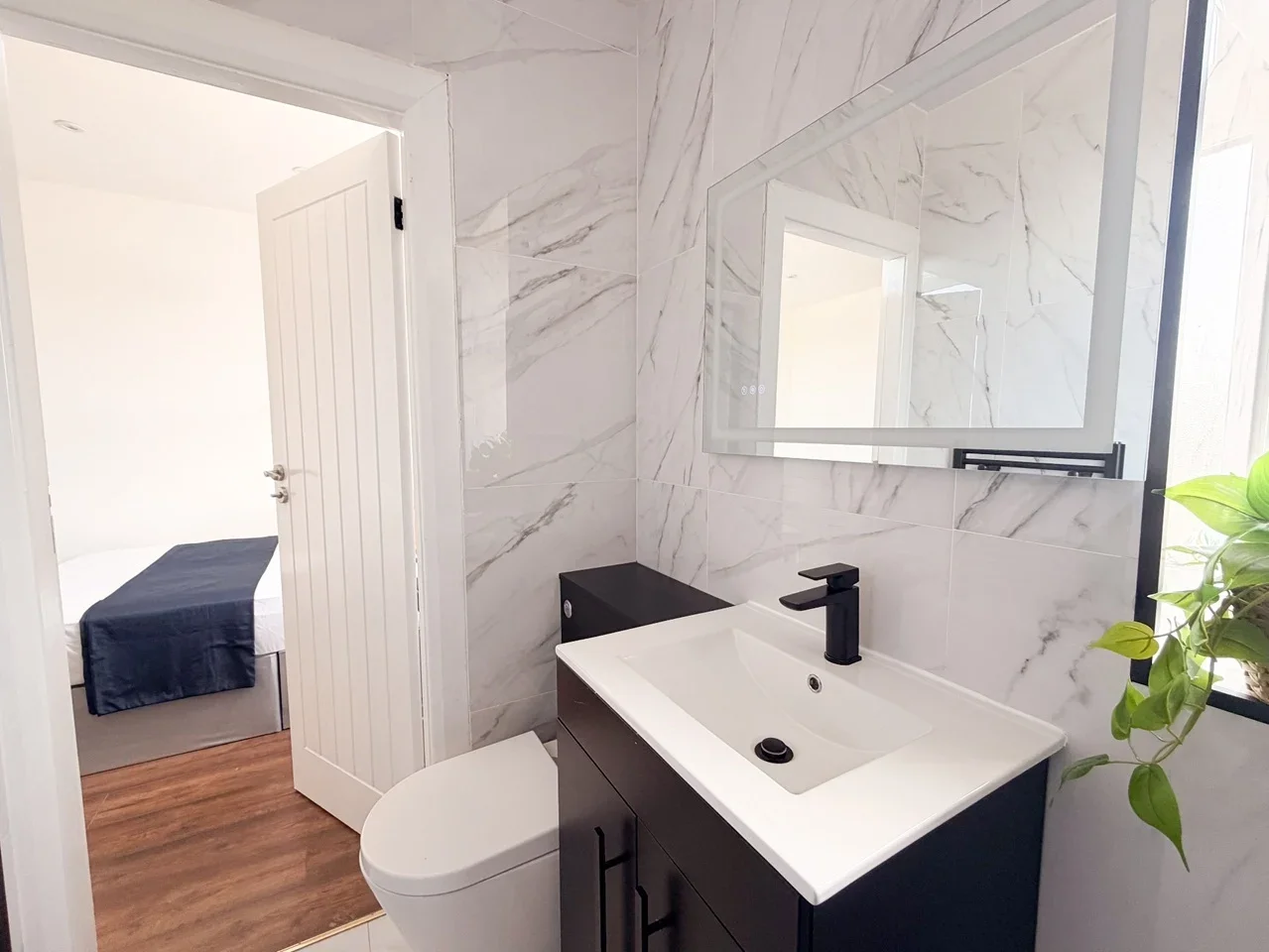 Room Harrow Road in Greater London