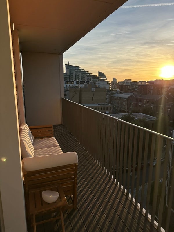Room York Place in Greater London