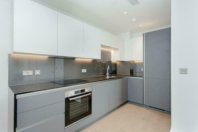 Room York Place in Greater London