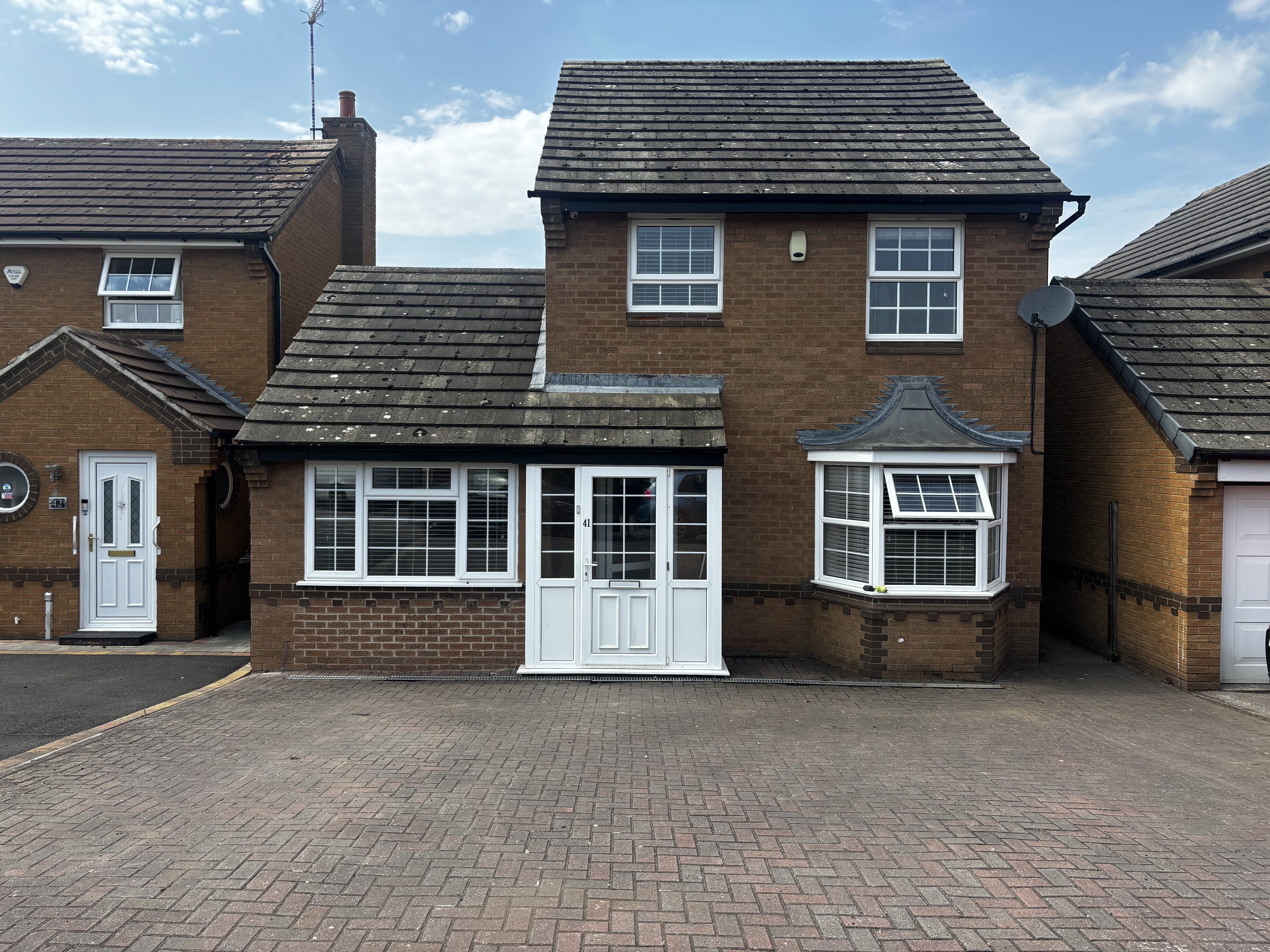 House Cherrybrook Close in Leicester