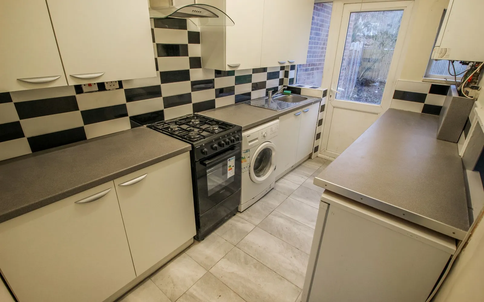 House Court Close in Greater London