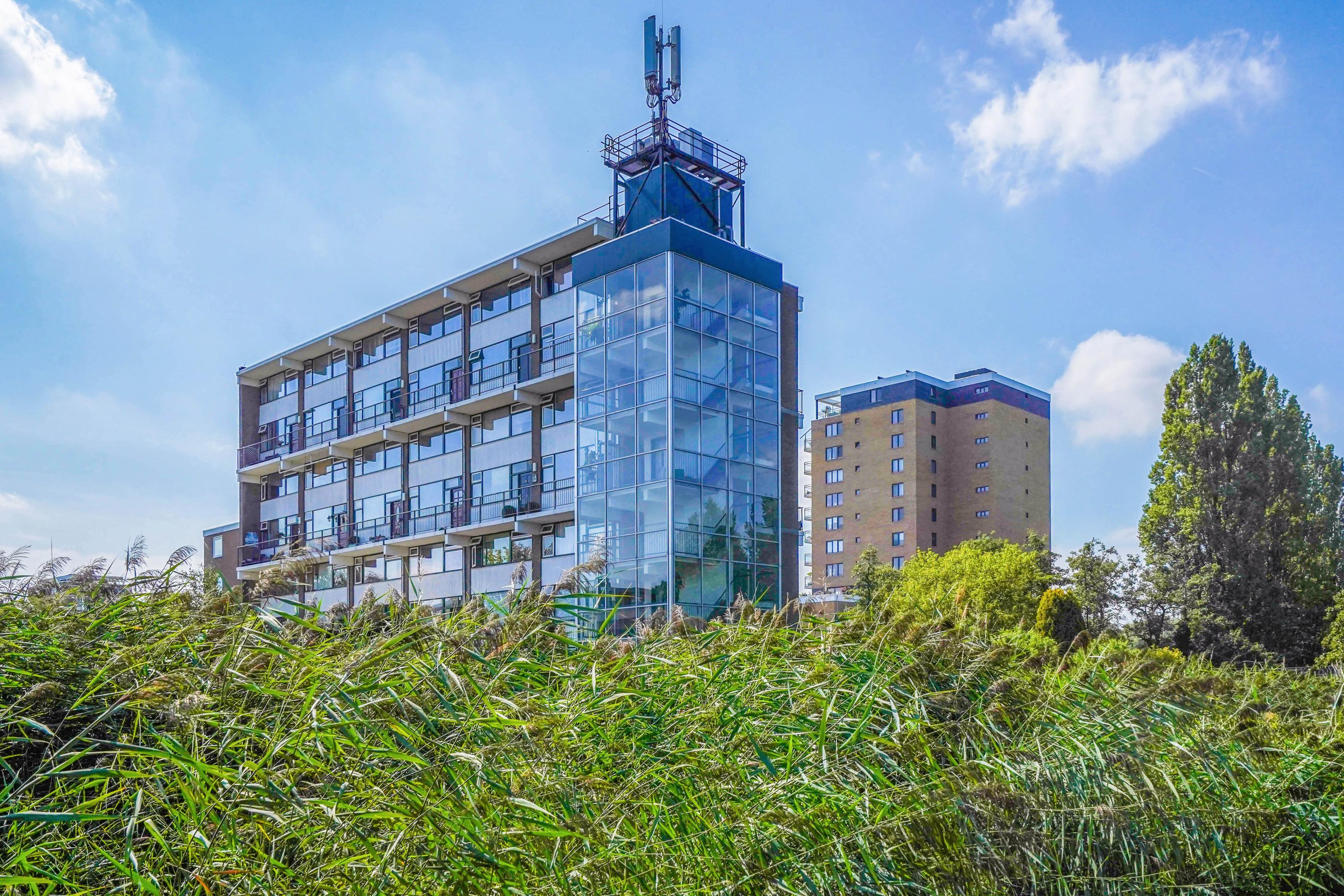 Appartement te koop: van der Waalsstraat 35, Vlaardingen