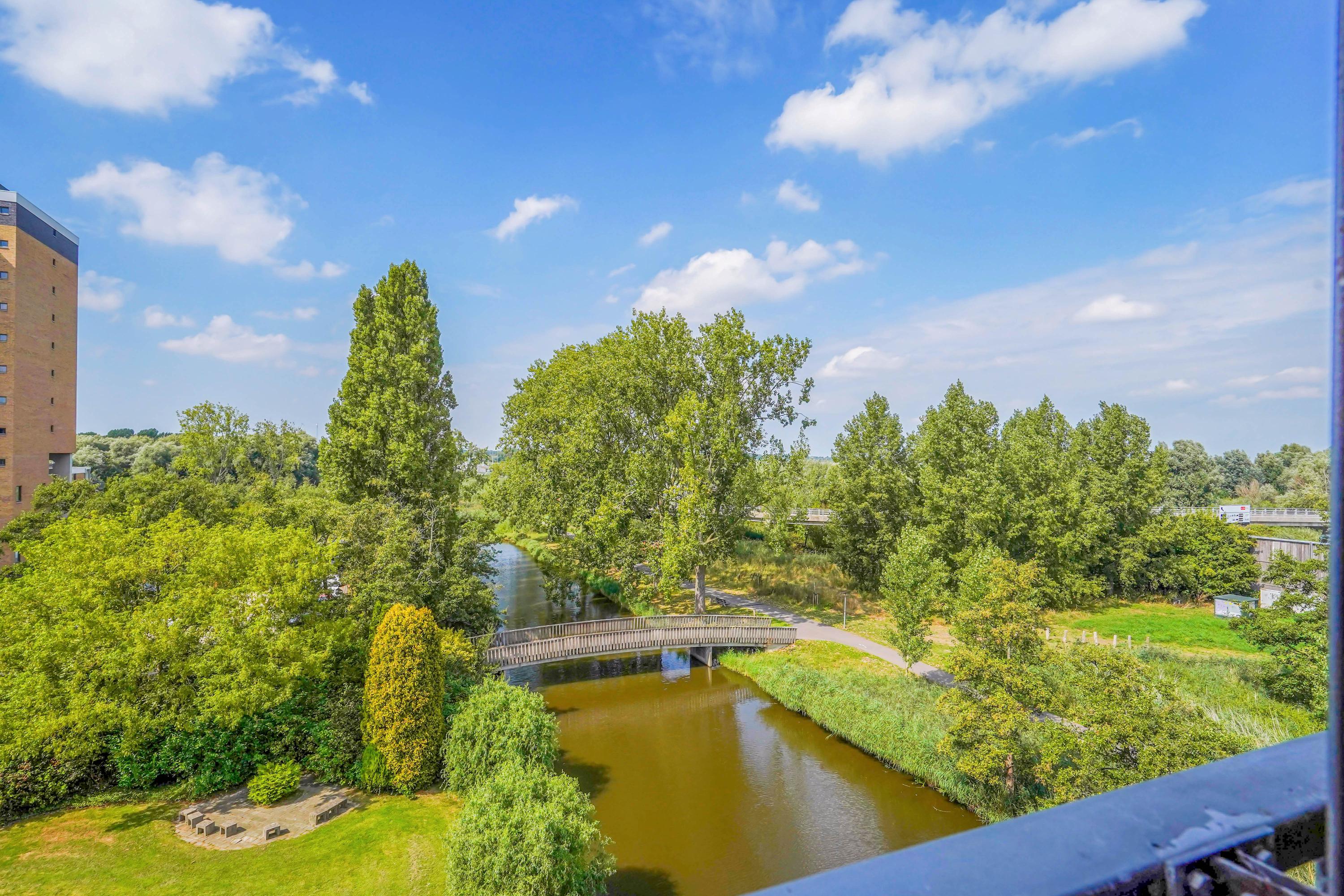 Appartement te koop: van der Waalsstraat 35, Vlaardingen