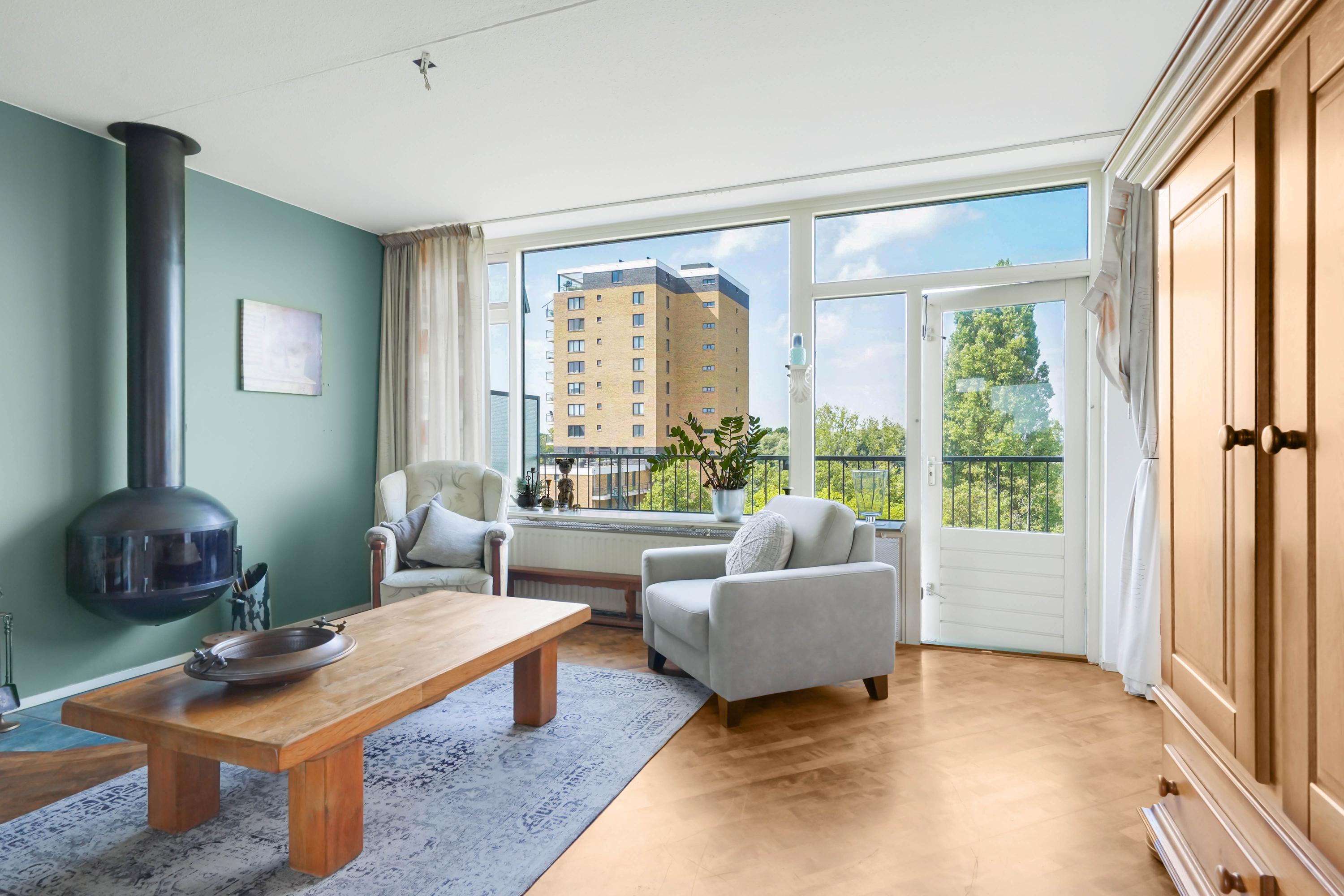 Appartement te koop: van der Waalsstraat 35, Vlaardingen