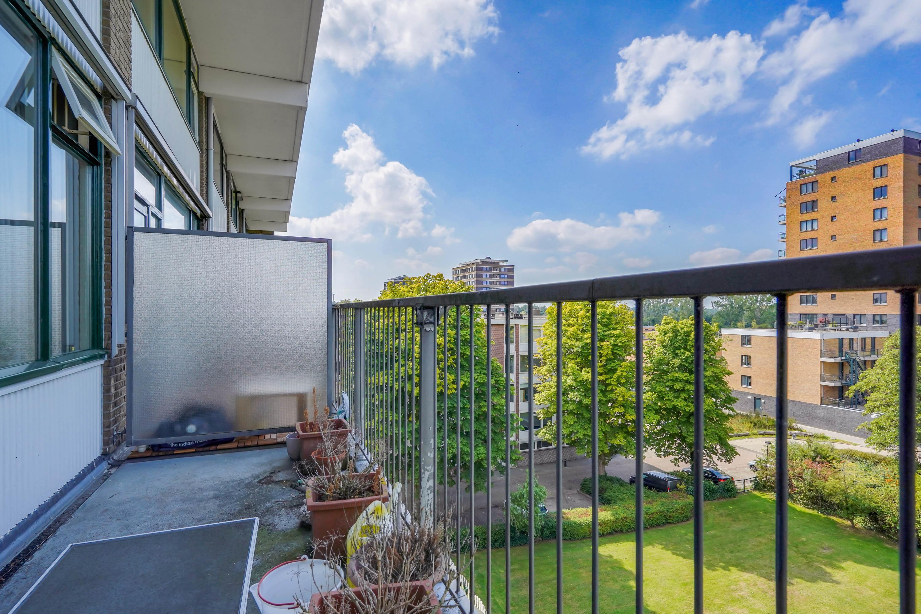 Appartement te koop: van der Waalsstraat 35, Vlaardingen
