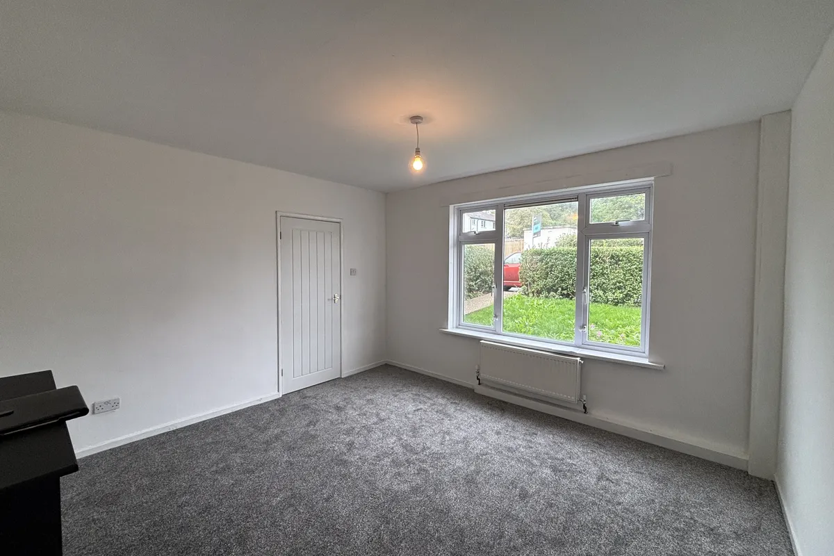 House Staynton Crescent in Kirklees