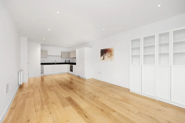 Flat FitzHerbert Walk in Greater London