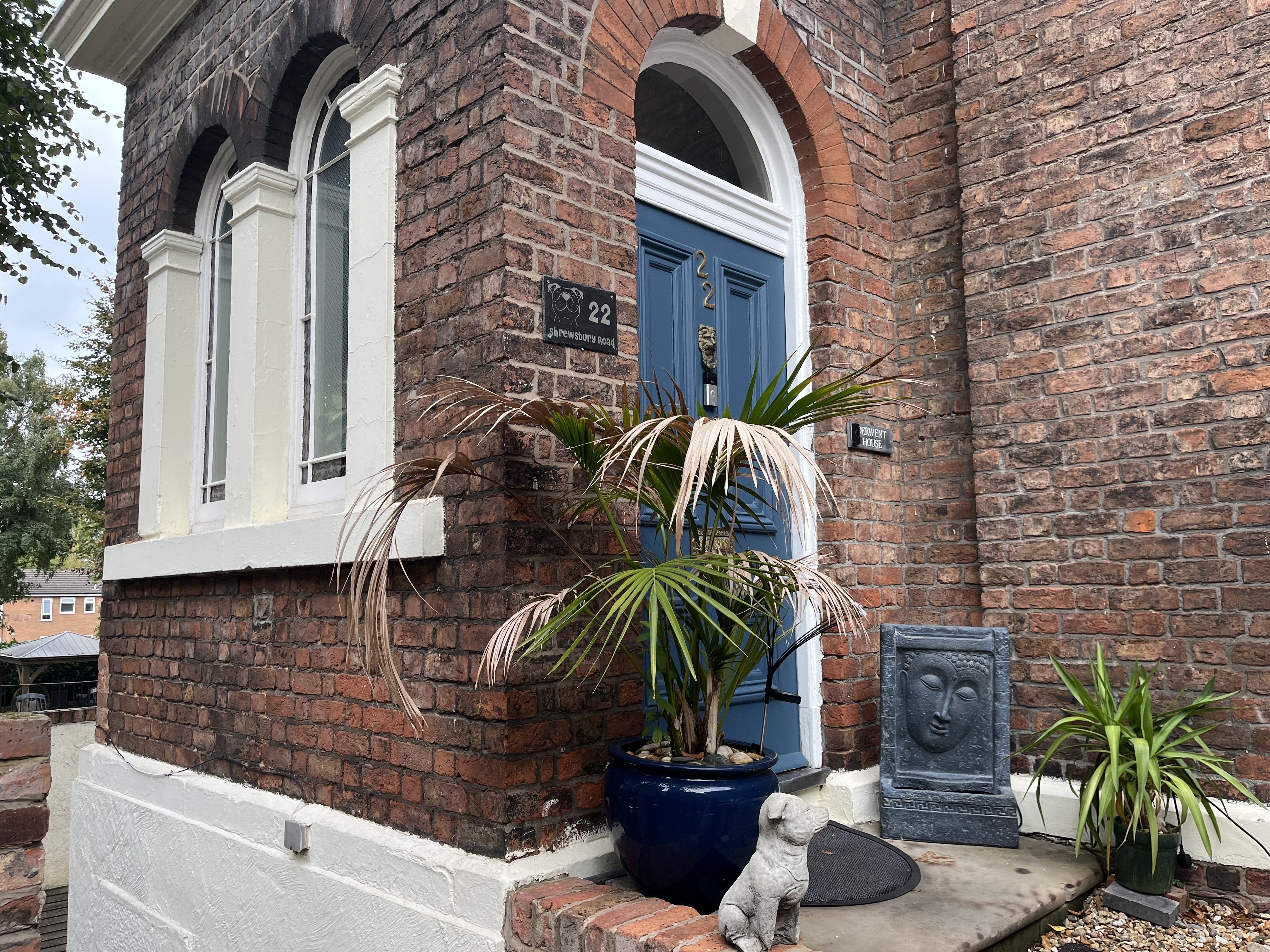 Flat Shrewsbury Road in Oxton
