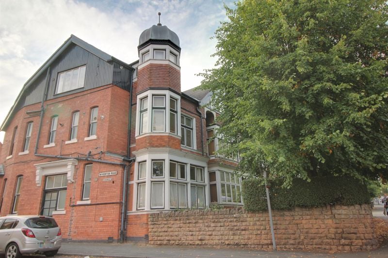 Flat Hucknall Road in Nottingham