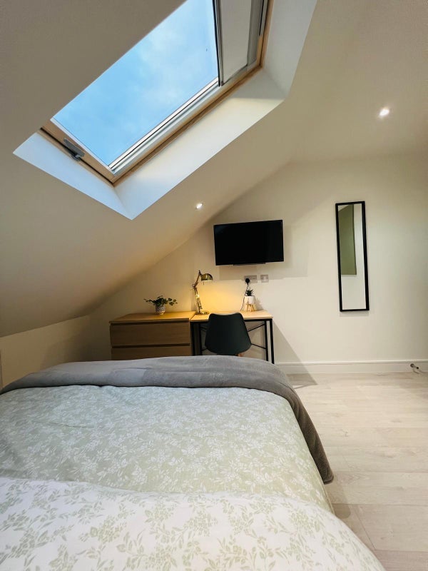 Room Gresham Street in Coventry