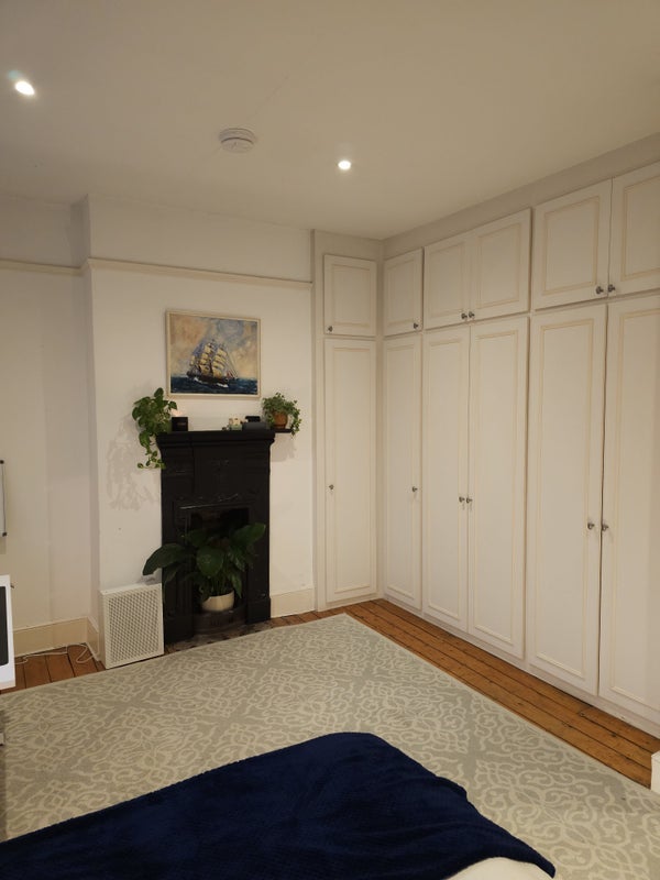 Room Galloway Road in Greater London