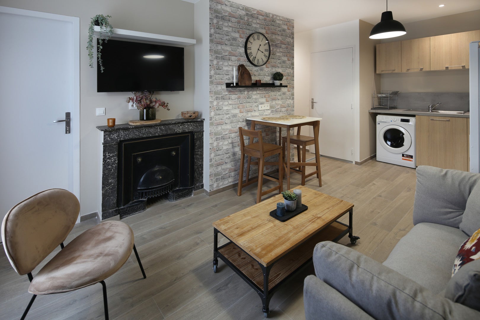 Flat Cours Tolstoï in Villeurbanne