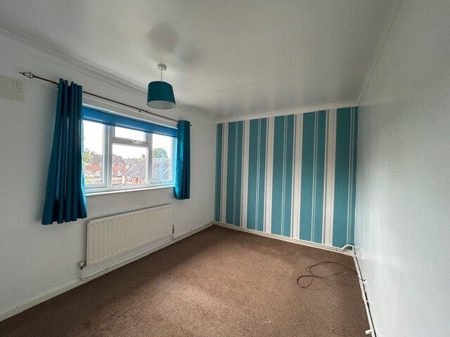 Flat Hyde Close in Ellesmere Port