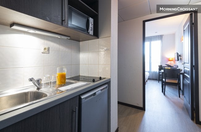 Chambre Allée Boissy d'Anglas à Nîmes