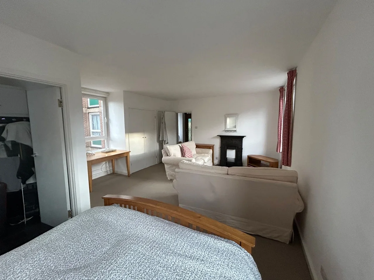Flat Wincott Street in Greater London