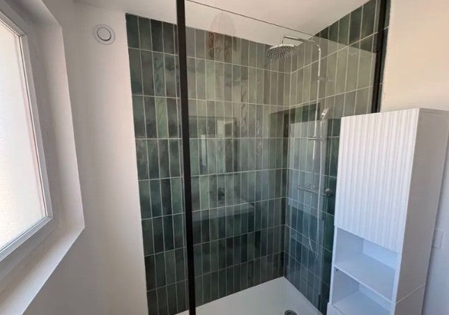 Room Rue des Treilles in Libourne