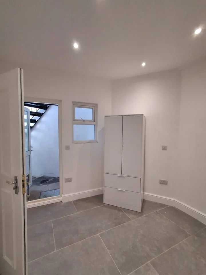 Flat West Hill in Greater London
