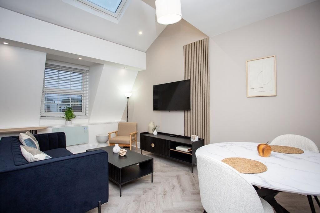 Flat Westgate Road in Newcastle upon Tyne