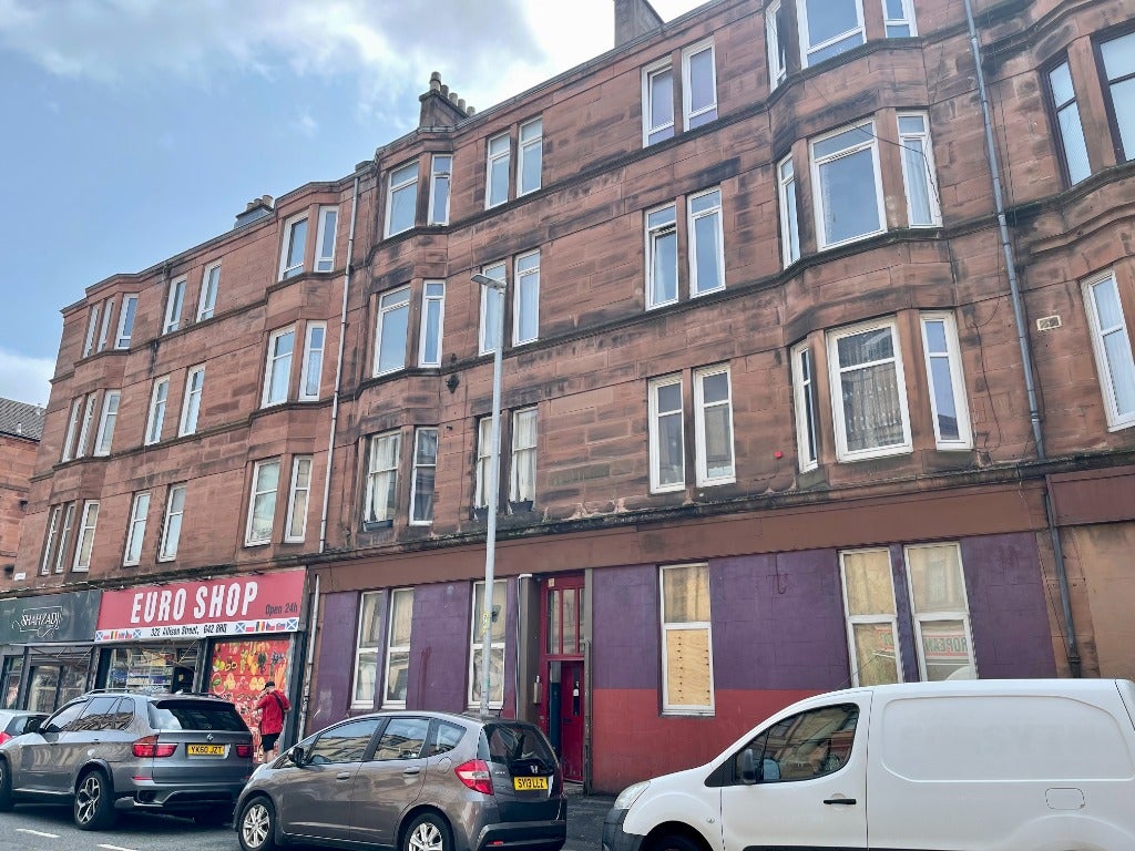 Flat Albert Road in Glasgow