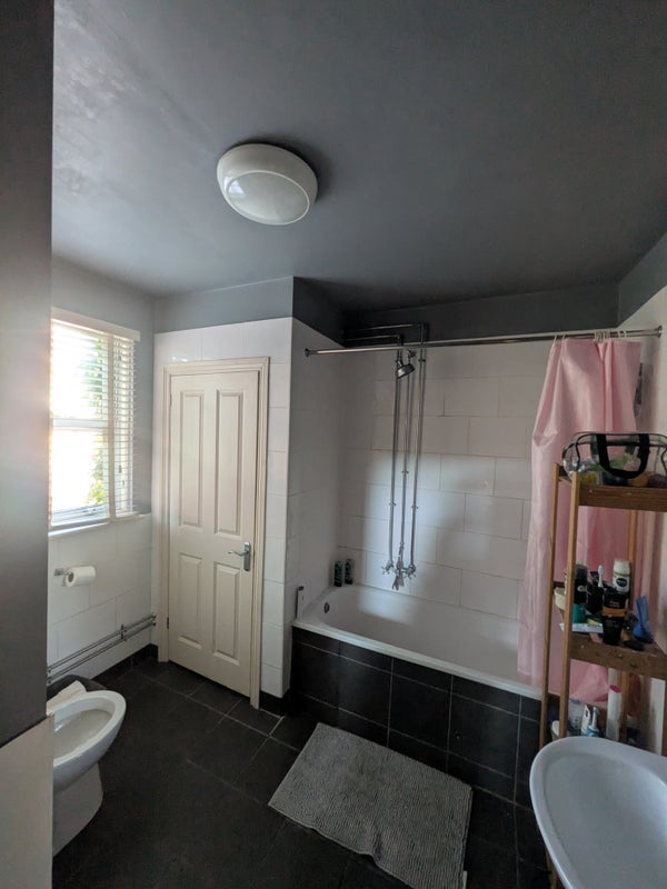 Room Goldhawk Road in Greater London
