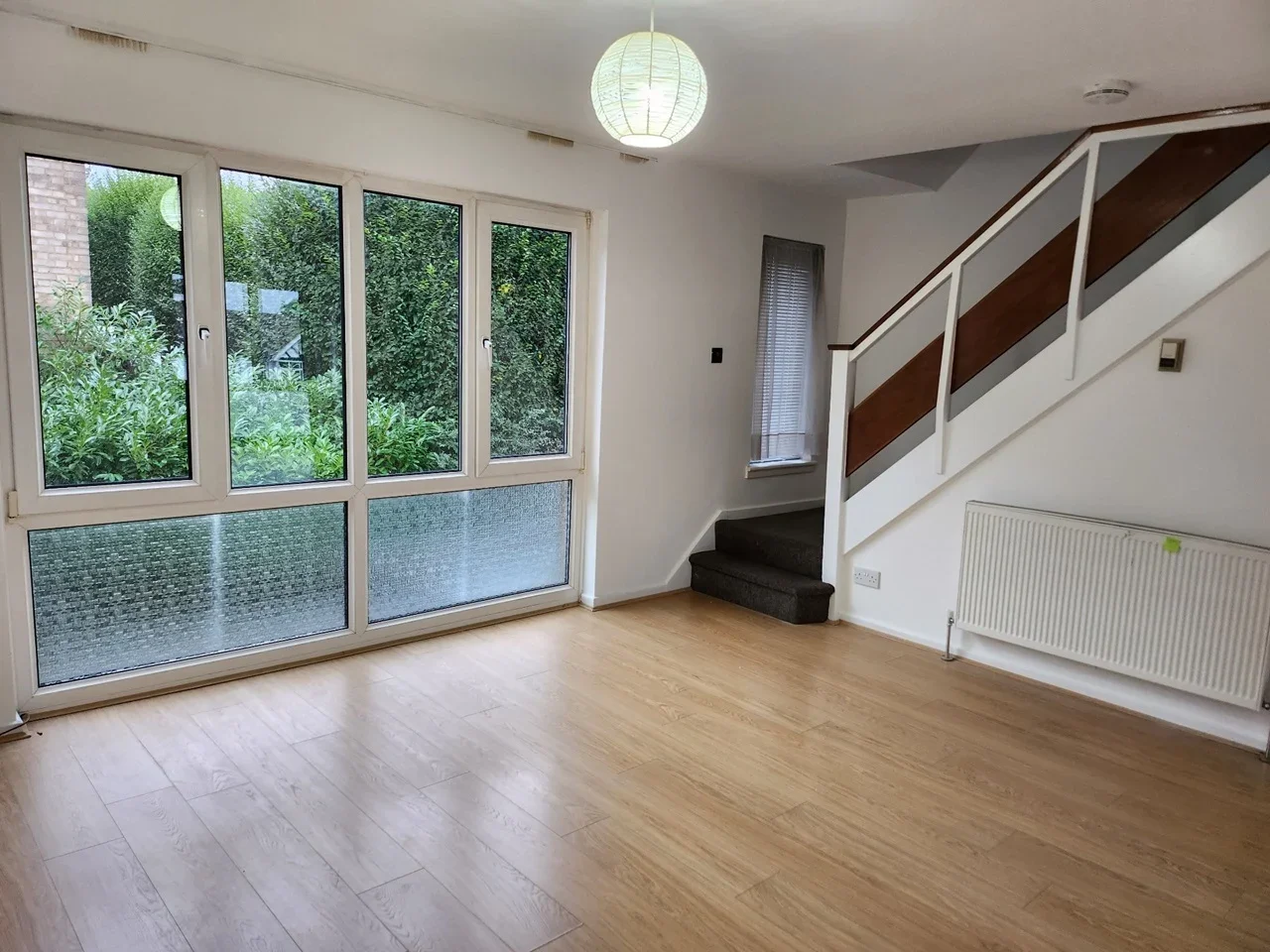 Flat Leyburn Gardens in Greater London