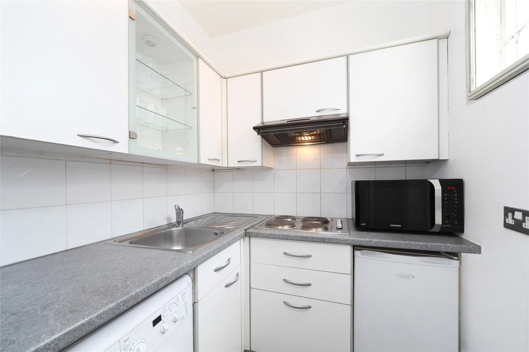 Flat Palace Gardens Terrace in Greater London