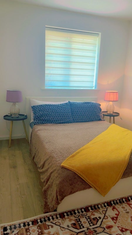 Room Evered Close in Sandwell
