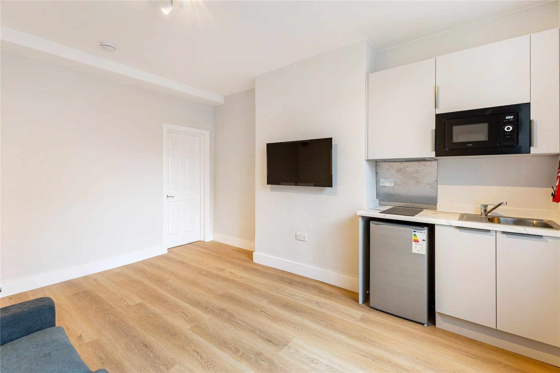 Flat Uxbridge Road in Greater London