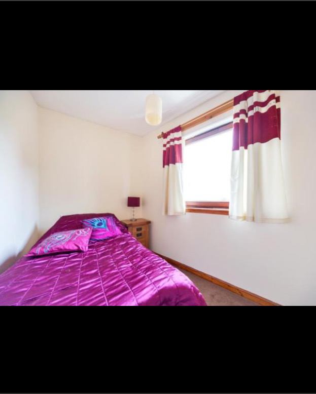Room Elliot Street in Glasgow