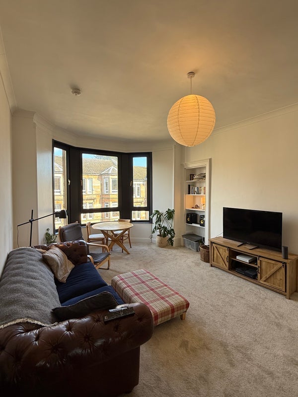 Room Garthland Drive in Glasgow