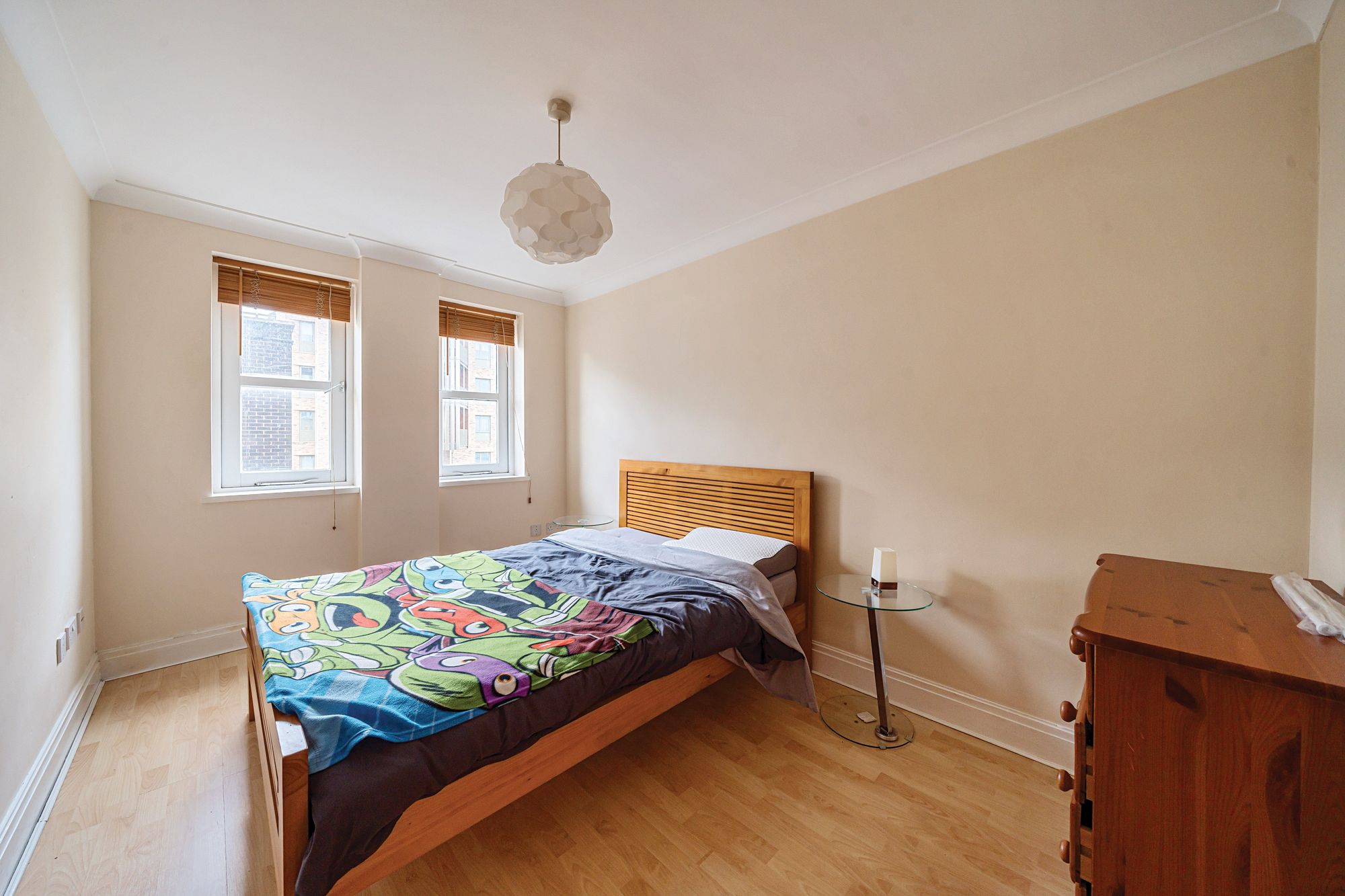 Flat Odessa Street in Greater London
