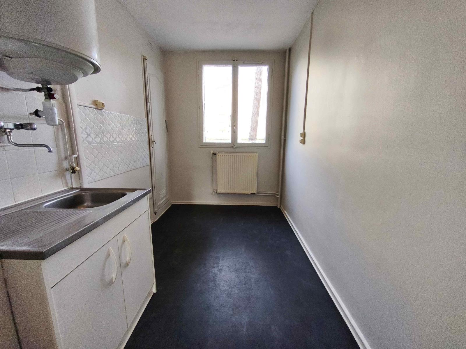 Flat Rue du 1er Mars 1943 in Villeurbanne