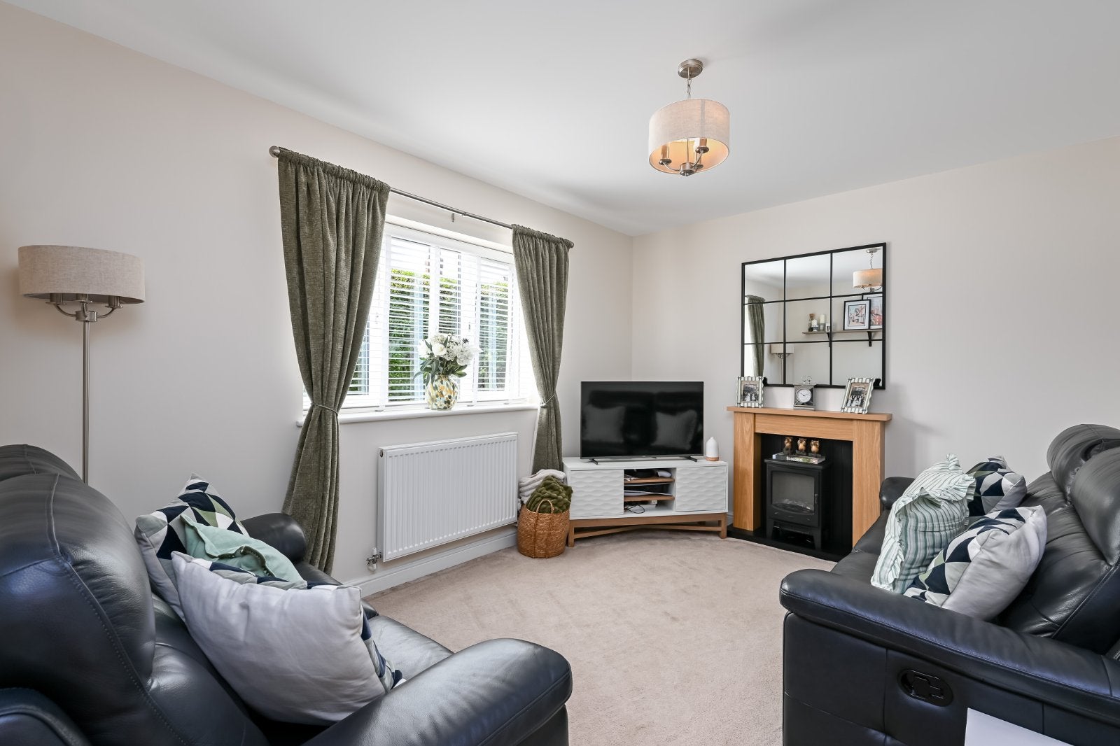 House Wharfedale Crescent in Tadcaster
