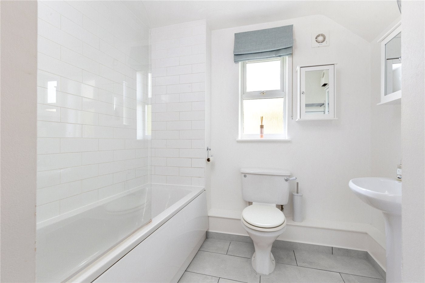 Flat Burghley Hall Close in Greater London