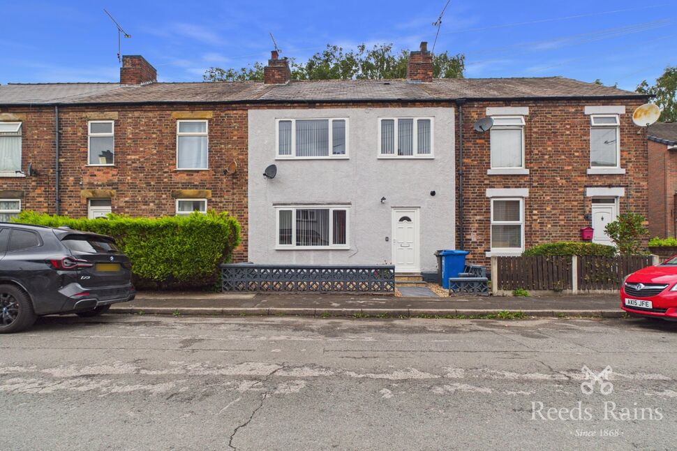 House Wateringbury Grove in Staveley