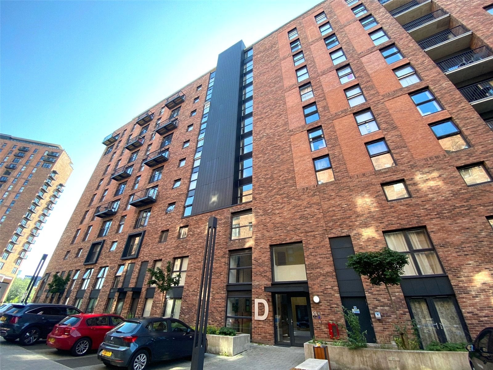 Flat Ordsall Lane in Salford